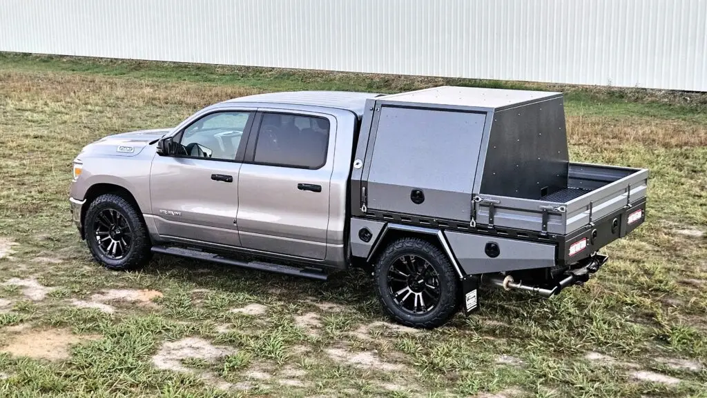 The Edge Tray and half canopy on RAM